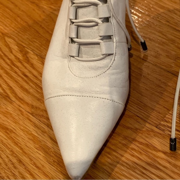 Alexandre Birman Millen White Lace up Leather Booties - Picture 4 of 14